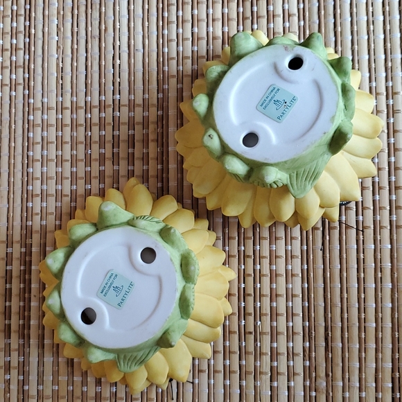 PartyLite Tealight Holders Set of 2 - Butterfly & Ladybug on Sunflowers - Picture 11 of 15